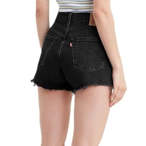 Levi 501 Jean Shorts - Picture 5 of 6